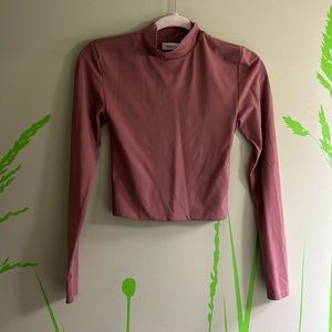 Babaton contour mockneck